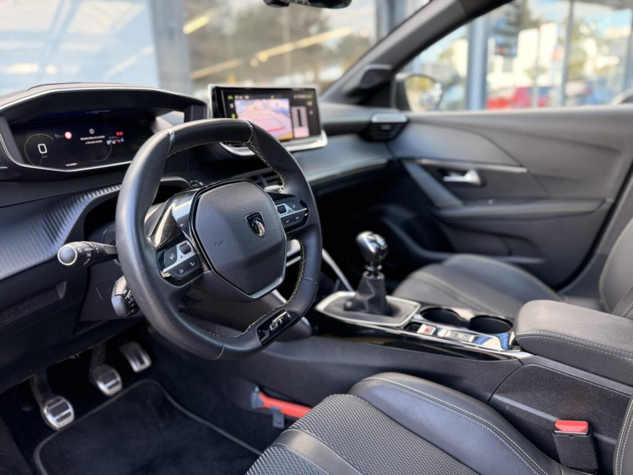 Peugeot 208 1.2 PT 100PK GT | Pano | Keyless | Navi | Camera