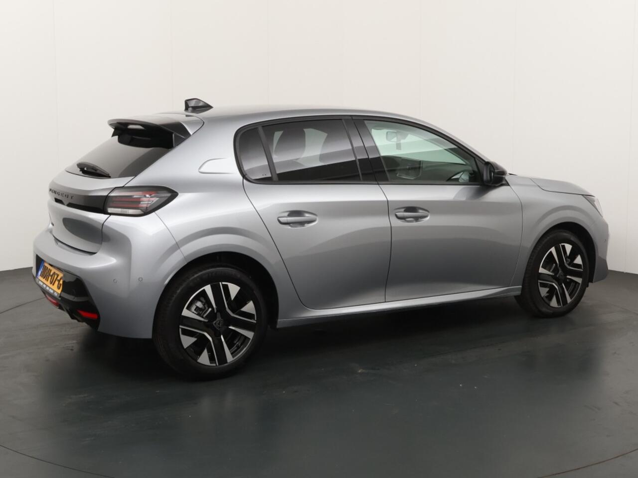 Peugeot 208 1.2 PT 100 Allure