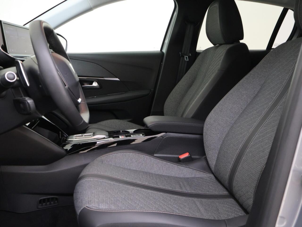 Peugeot 208 1.2 Turbo Hybrid Allure Navi Camera Stoel-verw. Géén Afleverkost