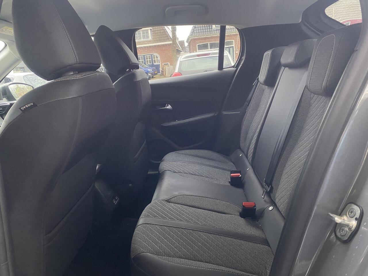 Peugeot 208 1.2T 100pk Allure | Navigatie | Climate & Cruise Control | AppleCarplay/AndroidAuto |