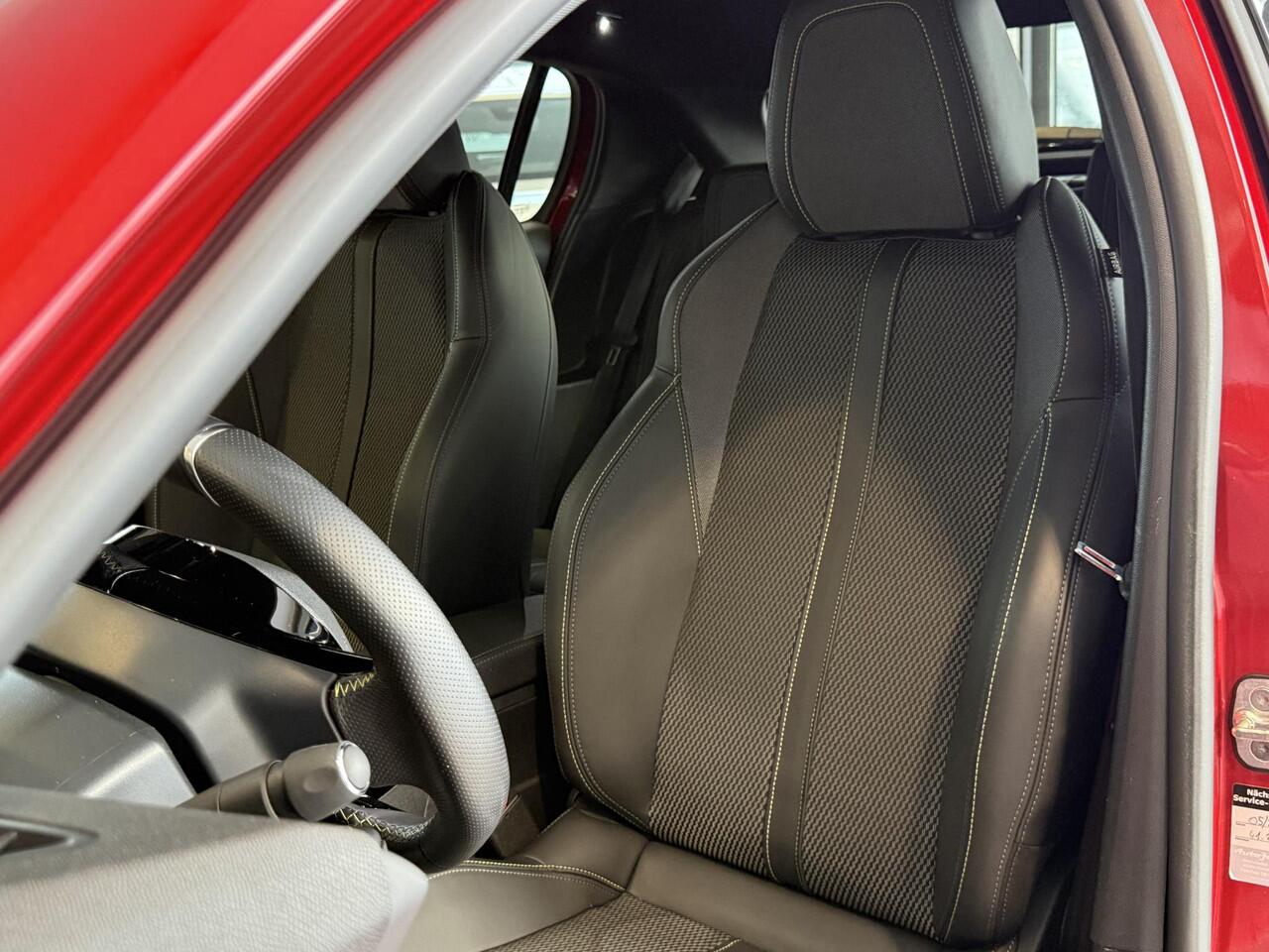 Peugeot 208 TURBO 100 GT 360 Camera