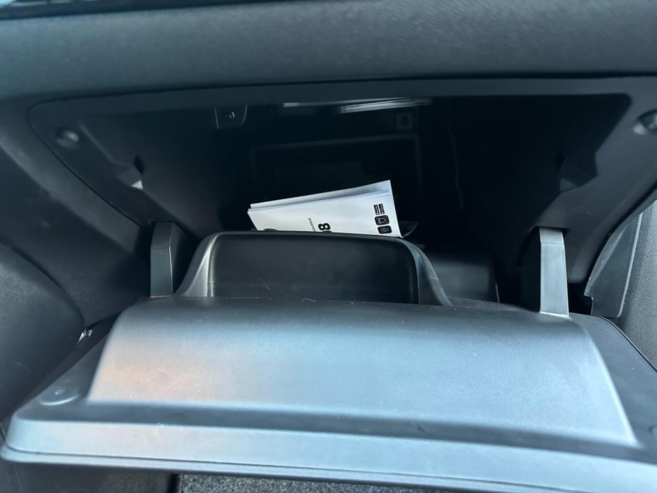 Peugeot 208 1.2 PureTech Aut.100 Allure Navigatie Camera