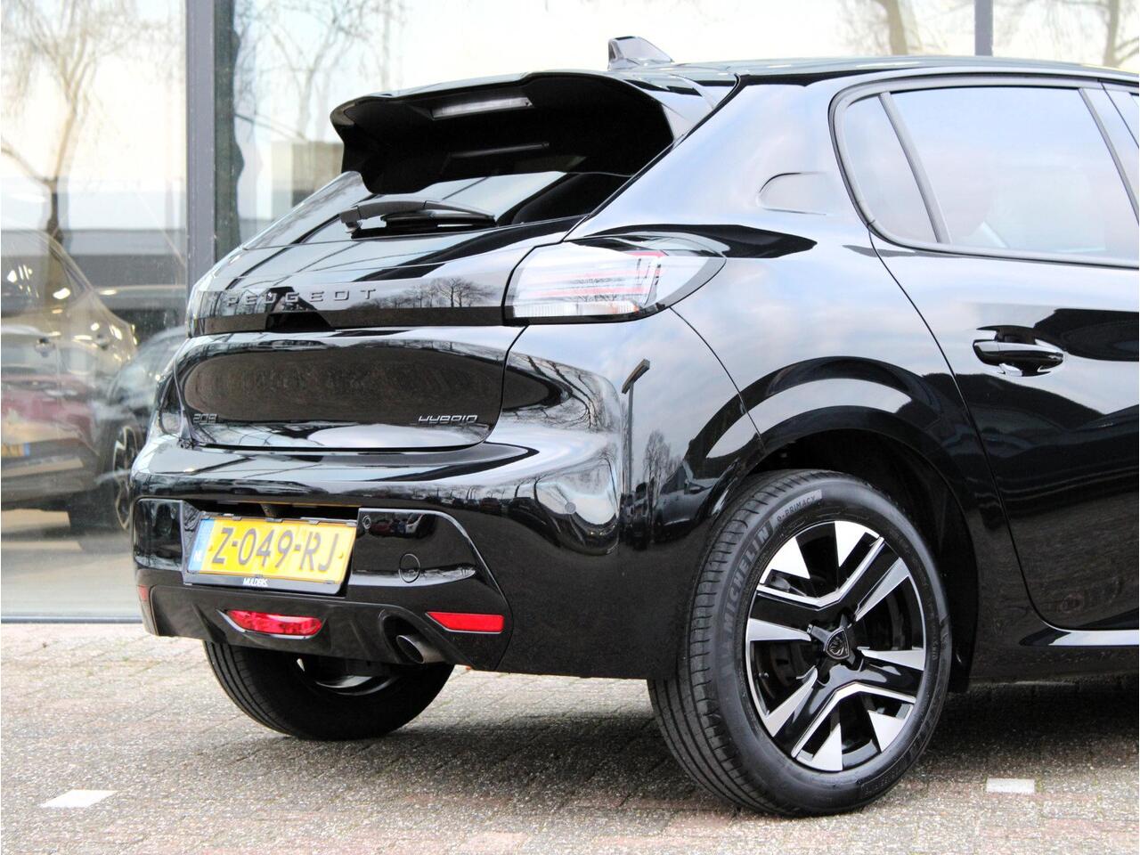 Peugeot 208 Hybrid 100 e-DCS6 Allure Automaat | Navi / Camera / Climate