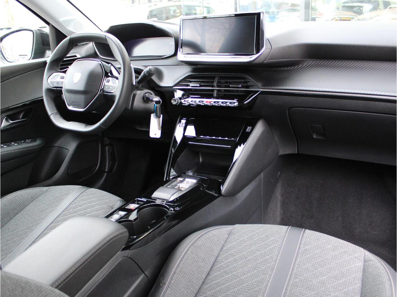 Peugeot 208 Hybrid 100 e-DCS6 Allure Automaat | Navi / Camera / Climate