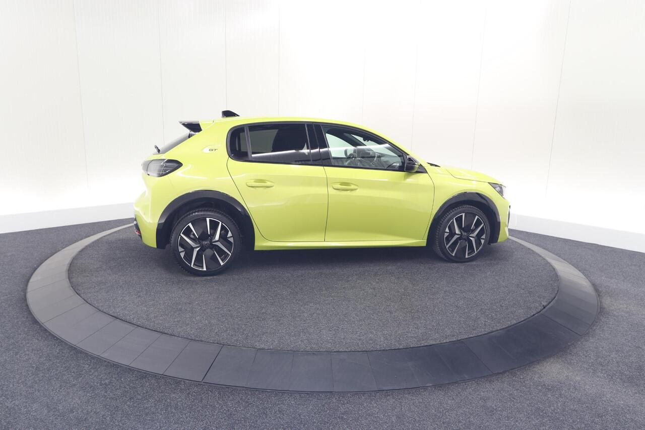 Peugeot 208 Hybrid 136 e-DCS6 GT | Camera | Apple Carplay | Parkeersensoren