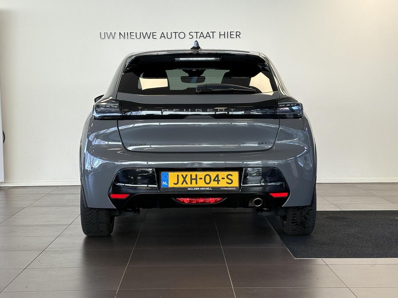 Peugeot 208 GT 1.2 Turbo 100pk | DODEHOEKBEW. | ADAPTIVE CRUISE | 360° CAMERA | KEYLESS ENTRY | DRAADLOOS APPLE CARPLAY / ANDROID AUTO