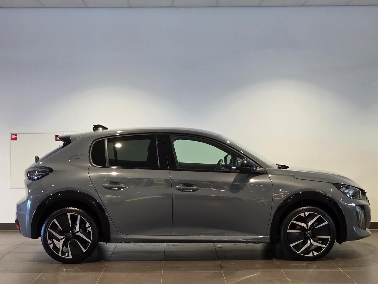 Peugeot 208 GT 1.2 Turbo 100pk | NAVI | DODEHOEKBEW. | ADAPTIVE CRUISE | 360° CAMERA | KEYLESS ENTRY | DRAADLOOS APPLE CARPLAY / ANDROID AUTO | CLIMA |