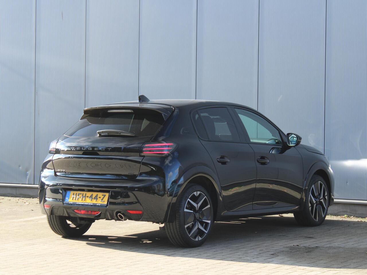 Peugeot 208 1.2 PureTech 100 GT | Camera | Digital Cockpit | Half Leder | Navigatie