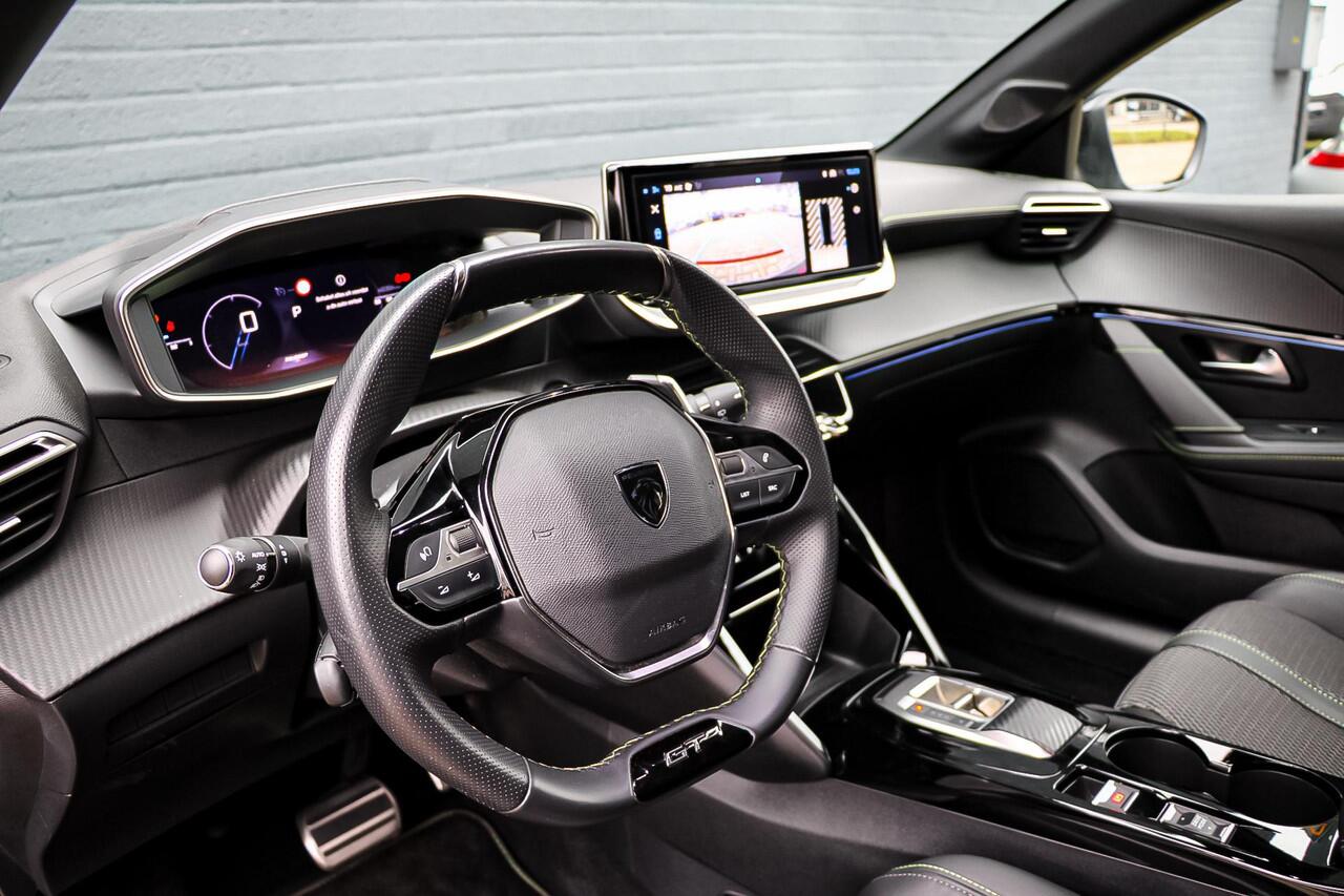 Peugeot 208 Hybrid 136 e-DCS6 GT Peugeot 208 1.2 Hybrid 145e GT PANORAMADAK/ CAMERA