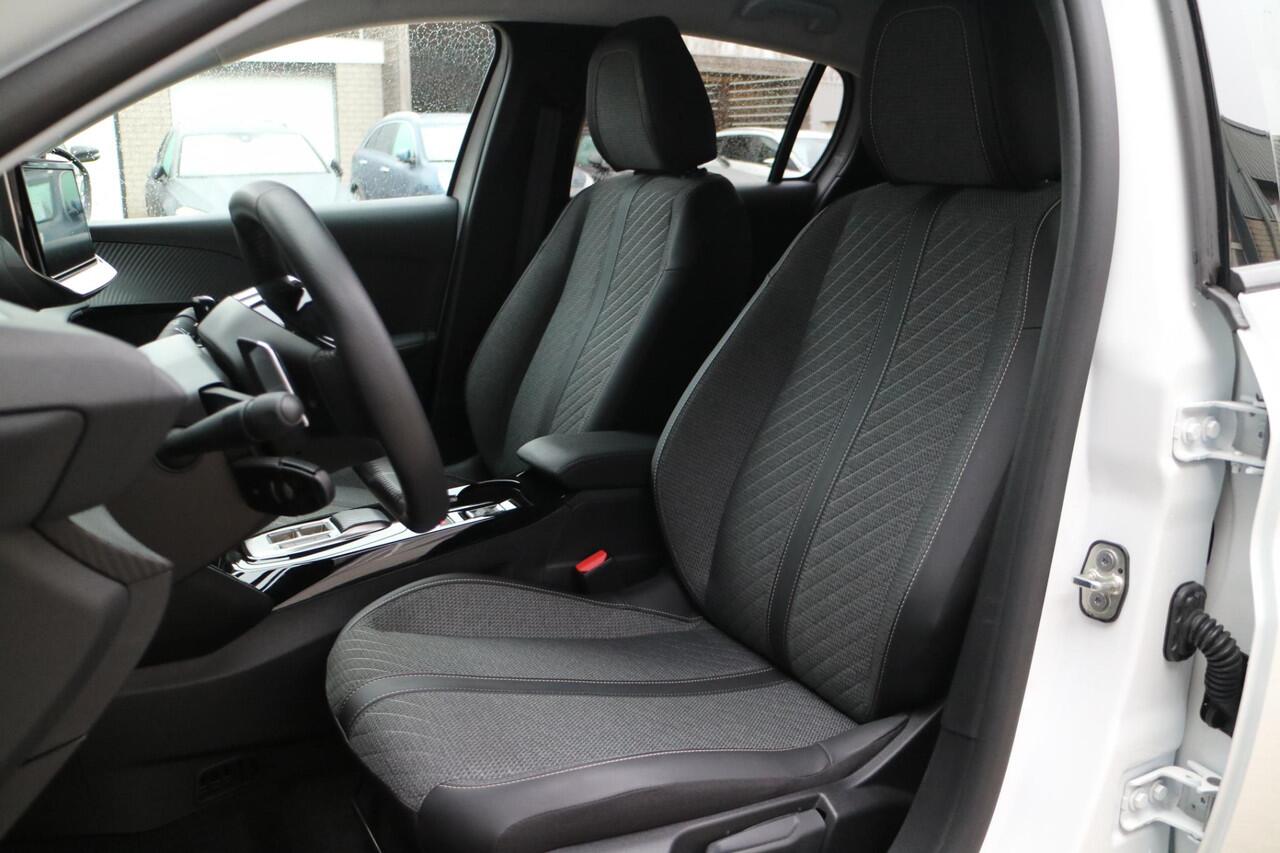 Peugeot 208 Hybrid 100 Allure | Automaat | Als nieuw! |