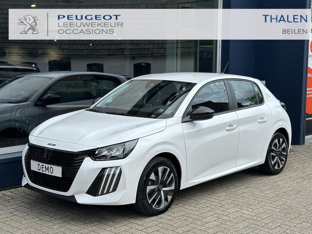 Peugeot 208 1.2 Hybrid 110 PK Style Automaat | NETTO DEAL | Nieuw Model 2025! | Hybride Elektrisch rijden met Automaat | Navigatie via Telefoon | LED Verlichting | Apple Carplay/Android Auto | Cruise Control | Stoelverwarming |