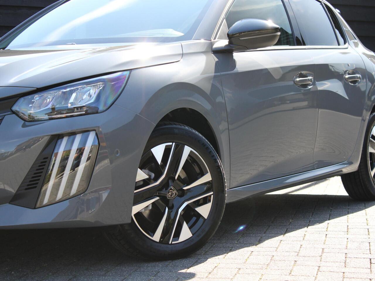 Peugeot 208 Allure 1.2 Hybrid 110PK e-DCS6 Automaat Navigatie, 360 camera, Lichtmetalen velgen, Parkeerhulp voor & achter, Cruise Control