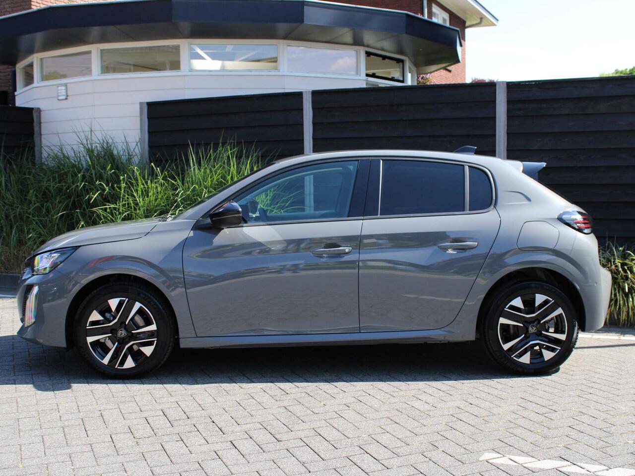 Peugeot 208 Allure 1.2 Hybrid 110PK e-DCS6 Automaat Navigatie, 360 camera, Lichtmetalen velgen, Parkeerhulp voor & achter, Cruise Control