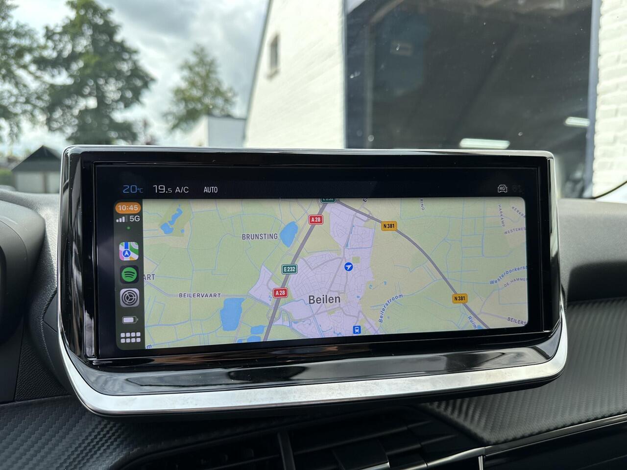 Peugeot 208 1.2 Turbo 100 PK Allure | ¤ 6200 DEMO Voordeel | NETTO DEAL| Navigatie draadloos via Telefoon | Stoelverwarming | LED Verlichting | Lichtmetalen Velgen 16" | Half Lederen Bekleding | Groot Multimedia Scherm | Climate Control | Cruise Control |