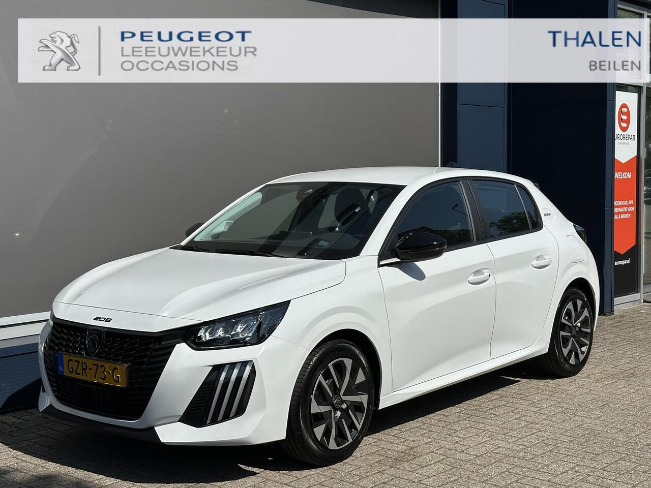 Peugeot 208 1.2 Style | Ruim ¤ 4.000 DEMO Voordeel | Navigatie | Private Lease Vanaf ¤ 359 P/M ! | LED Verlichting | Cruise Control | Airco | Parkeersensoren | Draadloos Apple Carplay & Android Auto | Leren Stuurwiel |