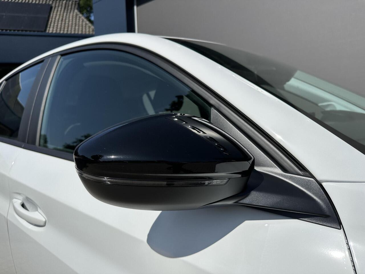 Peugeot 208 1.2 Style | Ruim ¤ 4.000 DEMO Voordeel | Navigatie | Private Lease Vanaf ¤ 359 P/M ! | LED Verlichting | Cruise Control | Airco | Parkeersensoren | Draadloos Apple Carplay & Android Auto | Leren Stuurwiel |