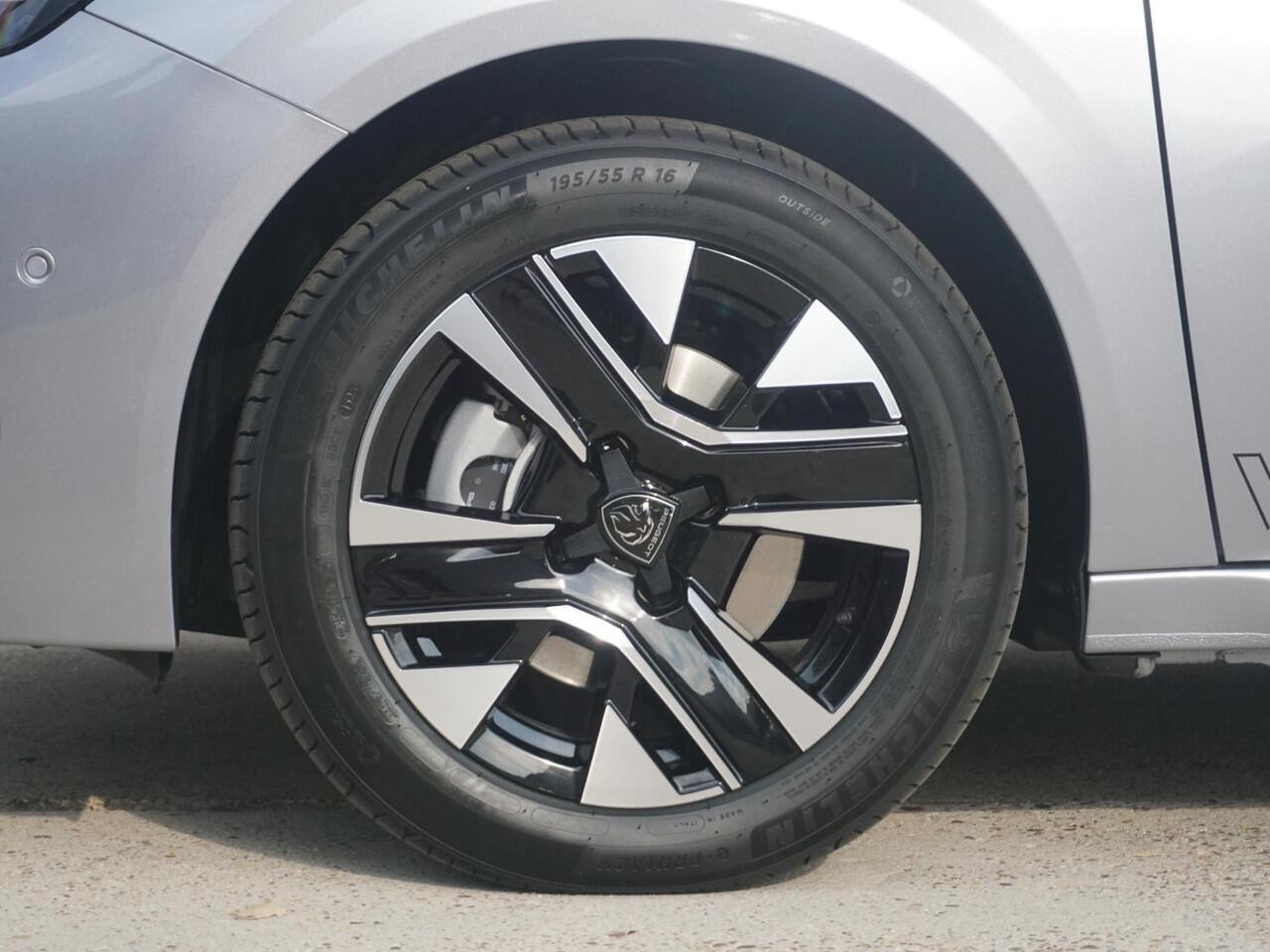 Peugeot 208 1.2 Hybrid 110 e-DCS6 Allure