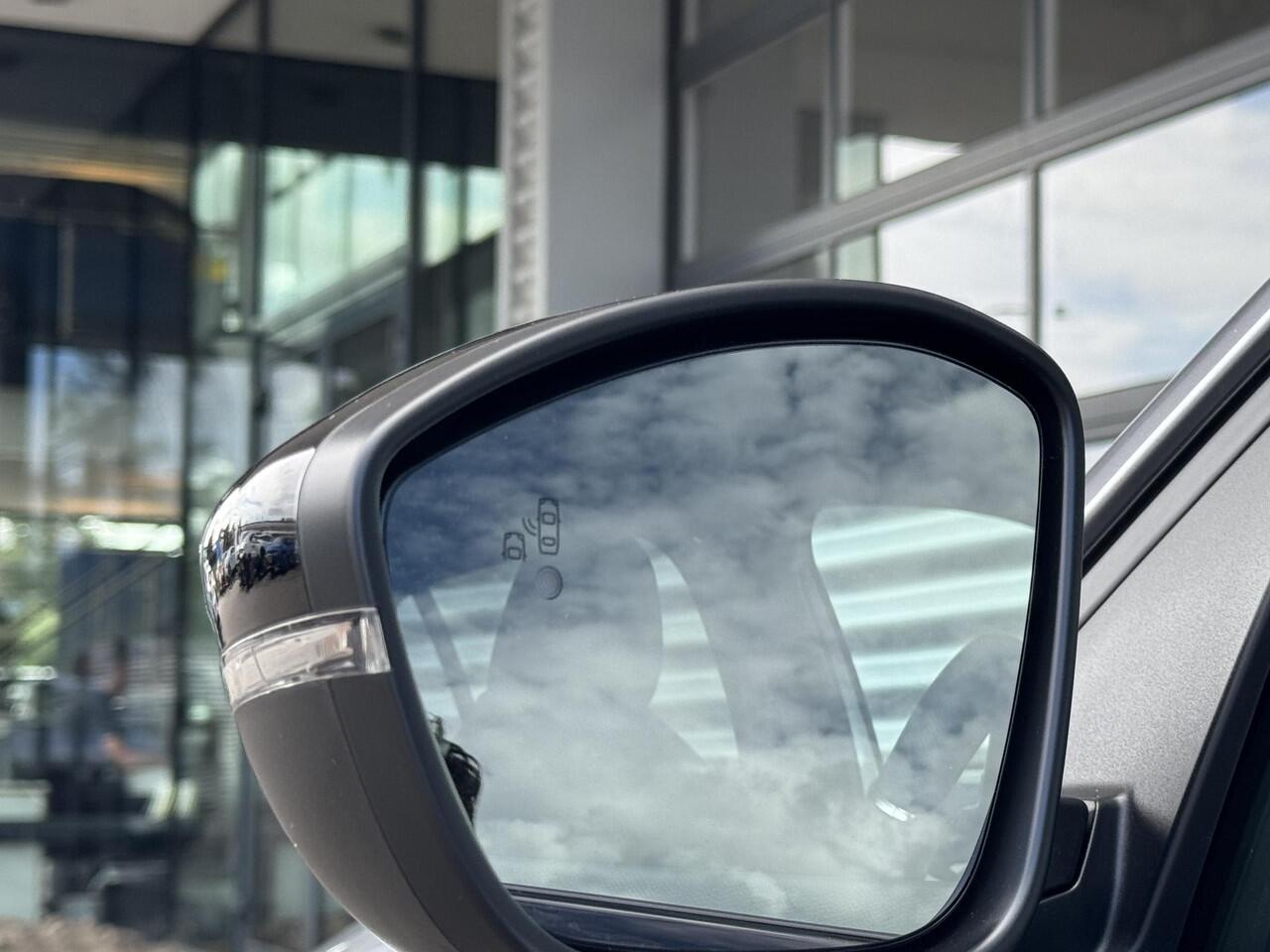 Peugeot 208 GT 1.2 Hybrid 145pk e-DCS6 | NAVI | APPLE CARPLAY / ANDROID AUTO | CAMERA | ADAPTIVE CRUISE |