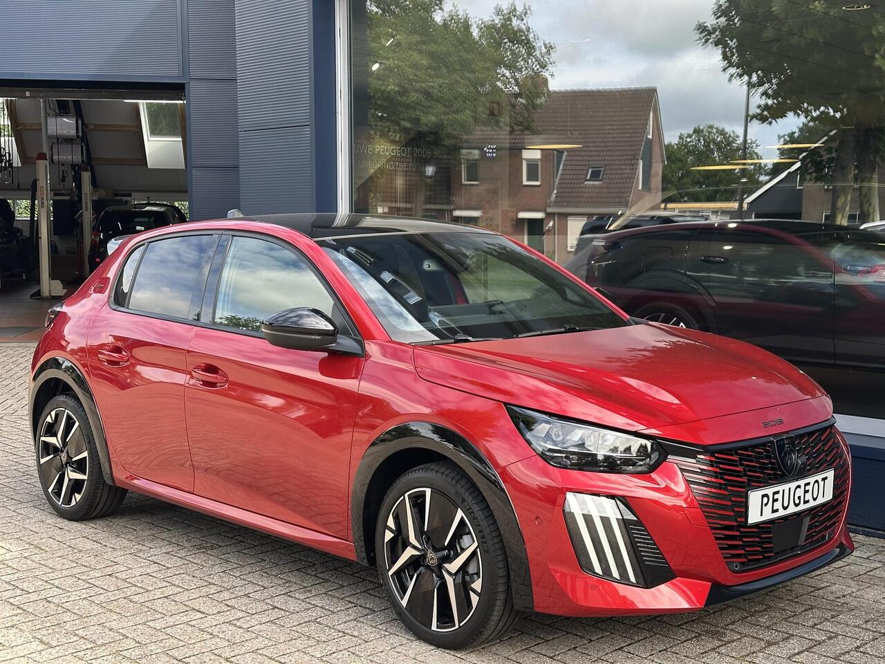 Peugeot 208 1.2 Hybrid 145 PK GT Automaat ¤ 4500,- DEMO VOORDEEL| Meest Complete Uitvoering | Glazen Panoramadak | Navigatie | 360 Graden Camera | Dode Hoek Detectie | Climate Control | Keyless Entry & Start | Cruise Control | Sportstoelen | 17" Lichtmetalen Velgen |