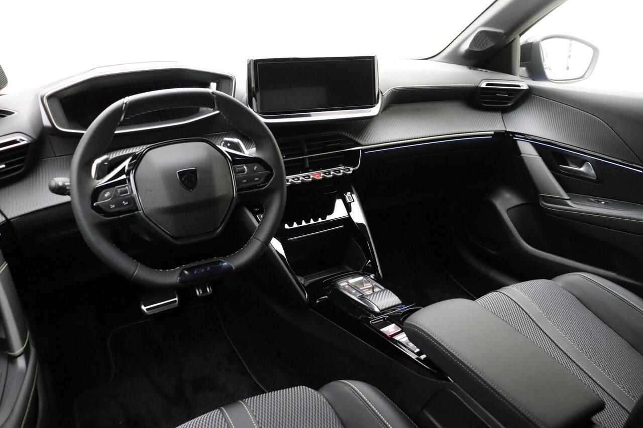 Peugeot 208 Hybrid e-DCS6 GT 136 PK | Navigatie | Camera Voor & Achter | Zwart Dak | Climate Control | Demo