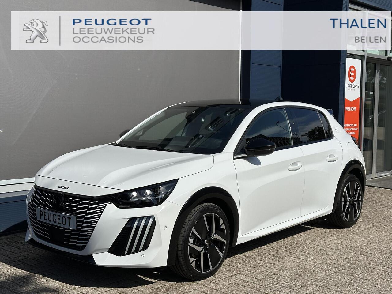 Peugeot 208 1.2 Hybrid 145 PK GT Automaat ¤ 4500 DEMO VOORDEEL | Meest Complete Uitvoering | Glazen Panoramadak | Navigatie | 360 Graden Camera | Dode Hoek Detectie | Climate Control | Keyless Entry & Start | Cruise Control | Sportstoelen | 17" Lichtmetalen Velgen | 