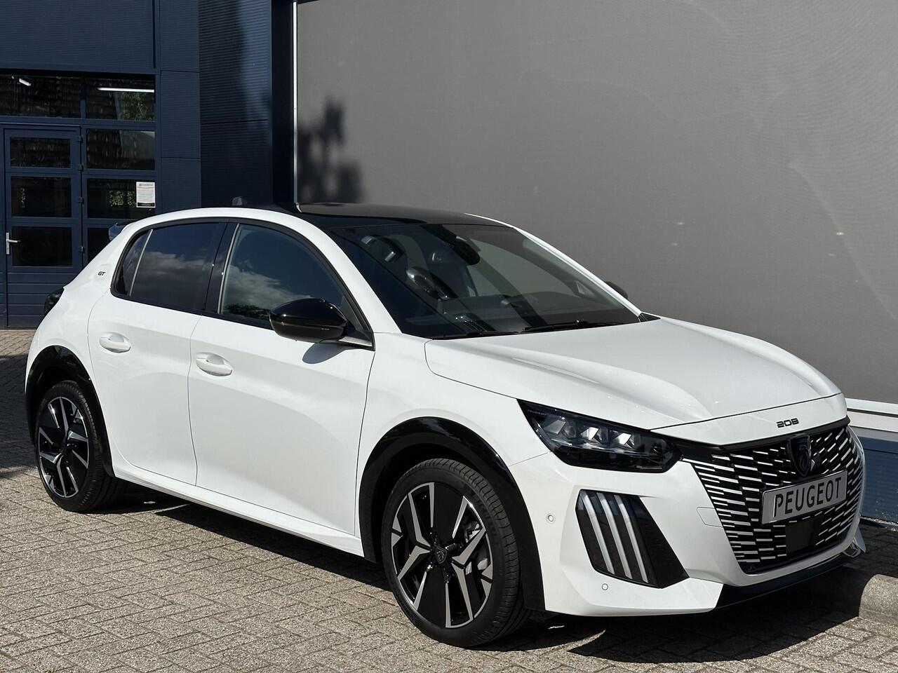Peugeot 208 1.2 Hybrid 145 PK GT Automaat ¤ 4500 DEMO VOORDEEL | Meest Complete Uitvoering | Glazen Panoramadak | Navigatie | 360 Graden Camera | Dode Hoek Detectie | Climate Control | Keyless Entry & Start | Cruise Control | Sportstoelen | 17" Lichtmetalen Velgen | 