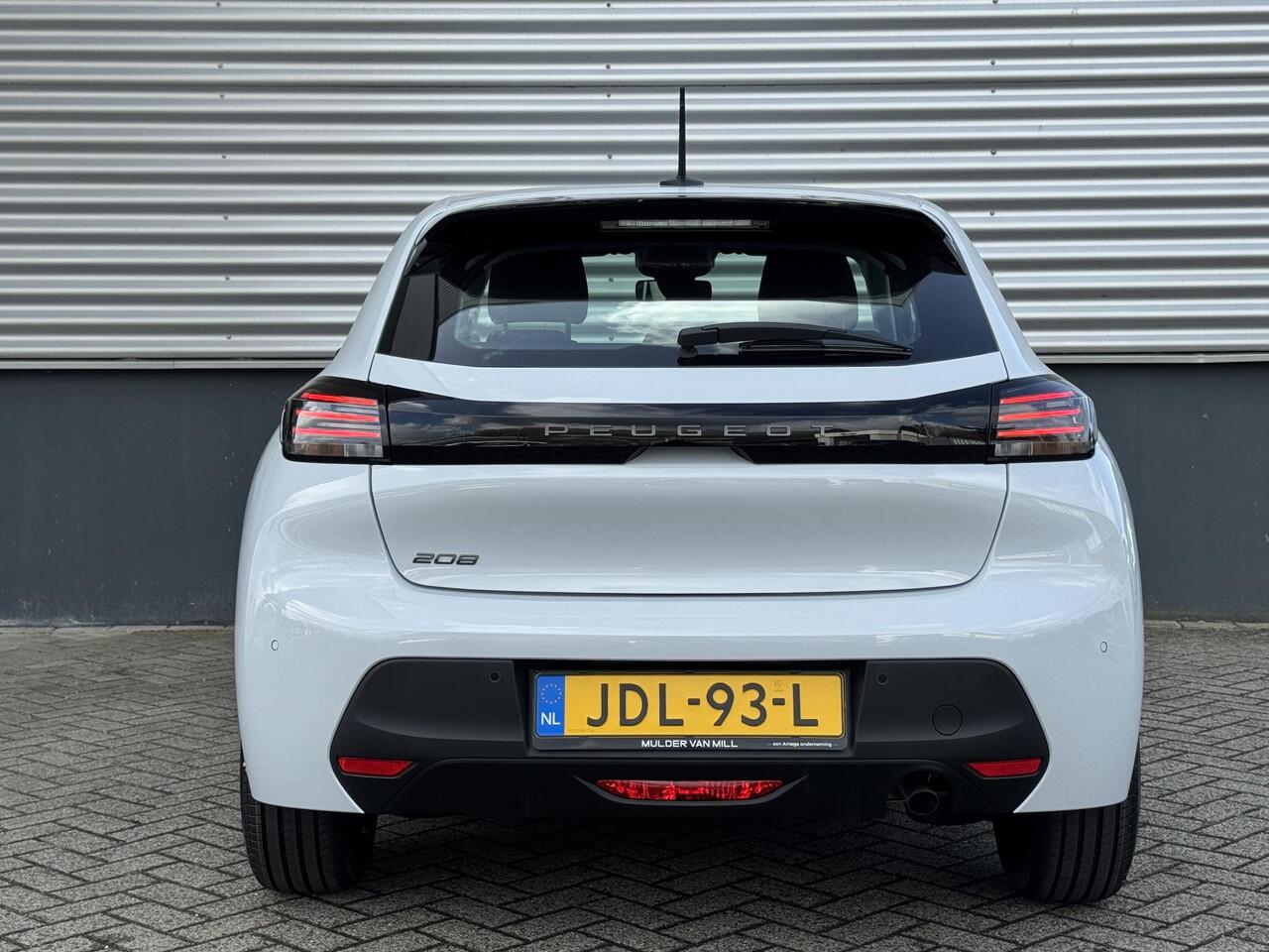 Peugeot 208 Style 1.2 Turbo 100pk | NIEUW | AIRCO | APPLE CARPLAY / ANDROID AUTO | PARKEERHULP | CRUISE CONTROL |