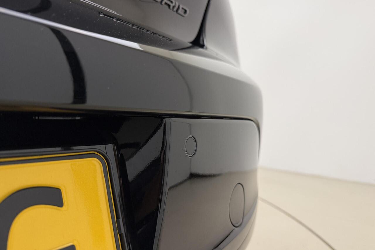 Peugeot 208 1.2 Hybrid e-DCS6 GT 145 PK | 8-Traps Automaat | Vision & Navigation Pack | Alcantara Executive Interior | Drive Assist Plus Pack | Nieuw uit voorraad leverbaar