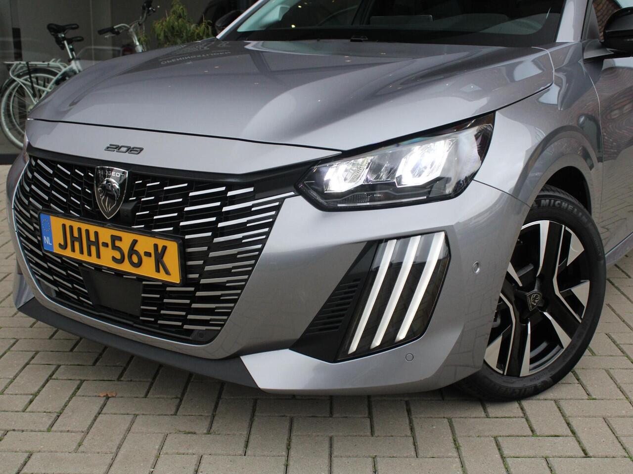 Peugeot 208 1.2 PureTech 100 Allure Navigatie, Camera Voor & Achter, Parkeersensoren, Apple Carplay, Android Auto