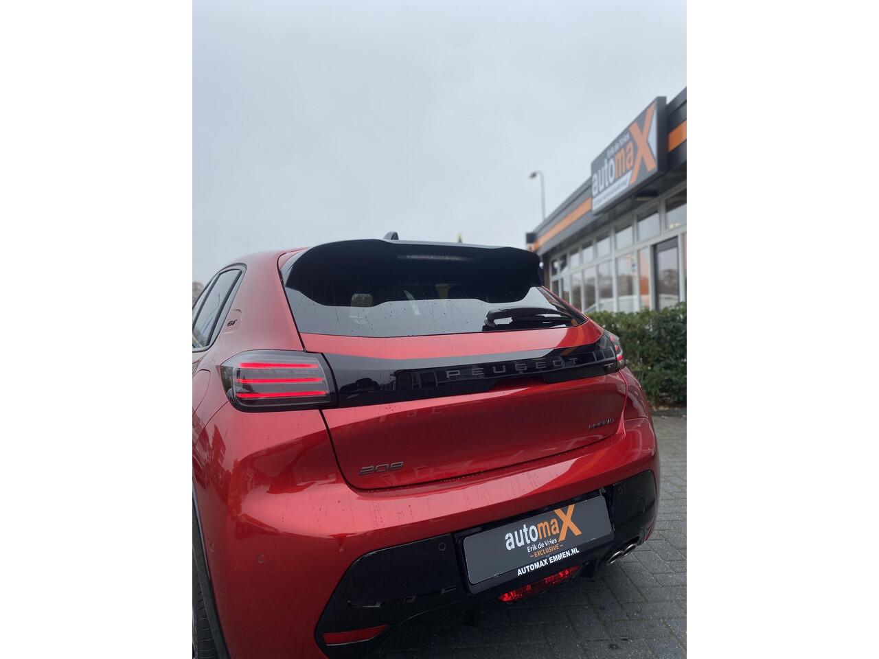 Peugeot 208 Hybride 145 PK GT |Vol Opties!|Pano!|360!|Automaat!|