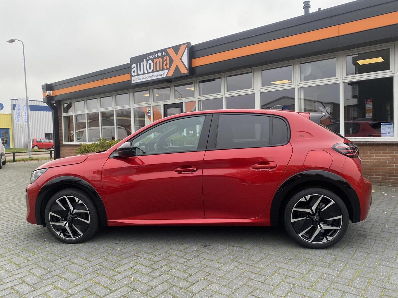Peugeot 208 Hybride 145 PK GT |Vol Opties!|Pano!|360!|Automaat!|