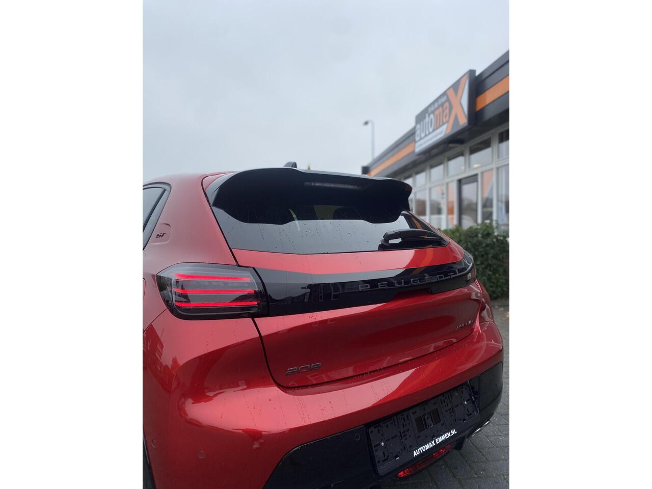 Peugeot 208 Hybride 145 PK GT |Vol Opties!|Pano!|360!|Automaat!|