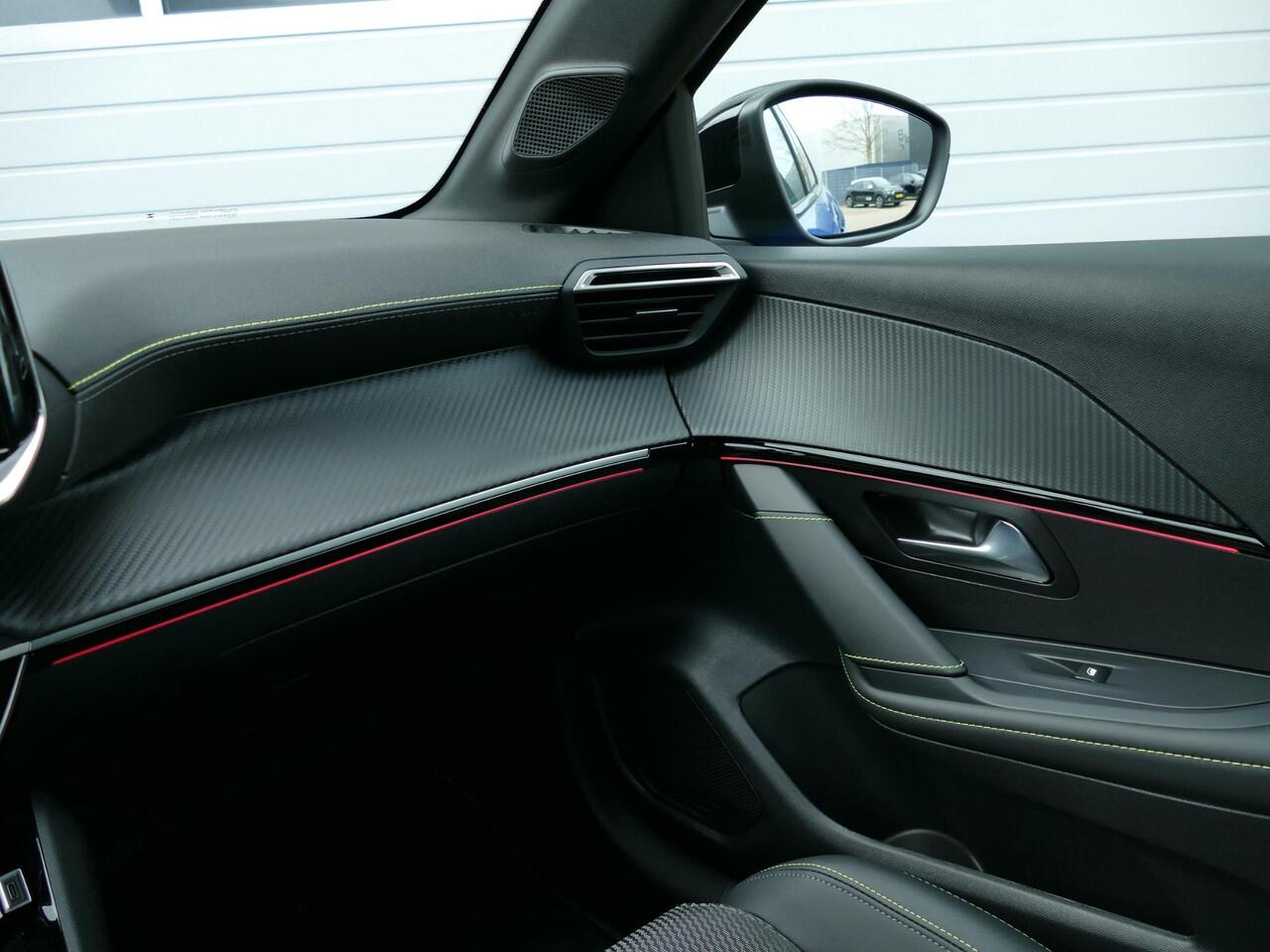 Peugeot 208 1.2 Hybrid 145 e-DCS6 GT | NIEUW | Uit voorraad leverbaar! | 360° Camera | Adaptive Cruise Control | Drive Assist | Full LED | Keyless Entry & Start | Navigatie | Apple Carplay/Android Auto