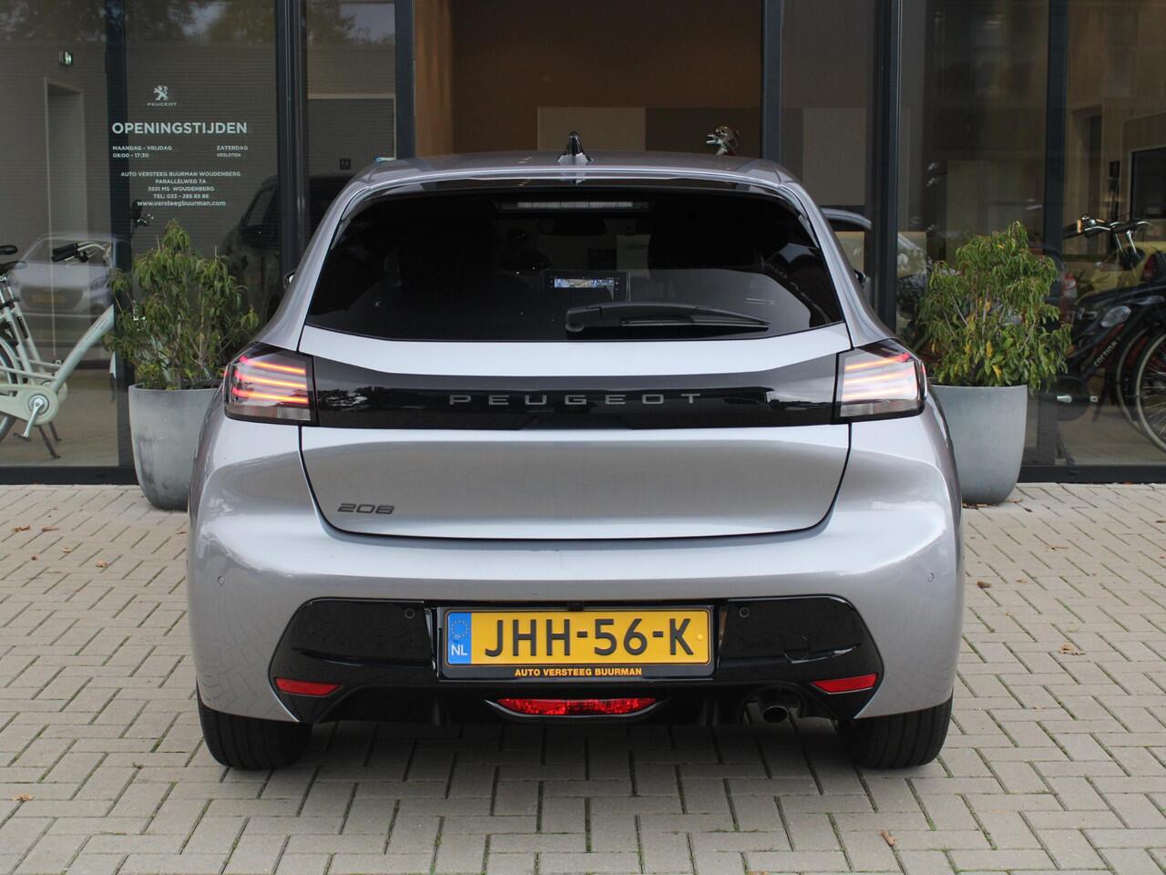 Peugeot 208 1.2 PureTech 100 Allure Navigatie, Camera Voor & Achter, Parkeersensoren, Apple Carplay, Android Auto