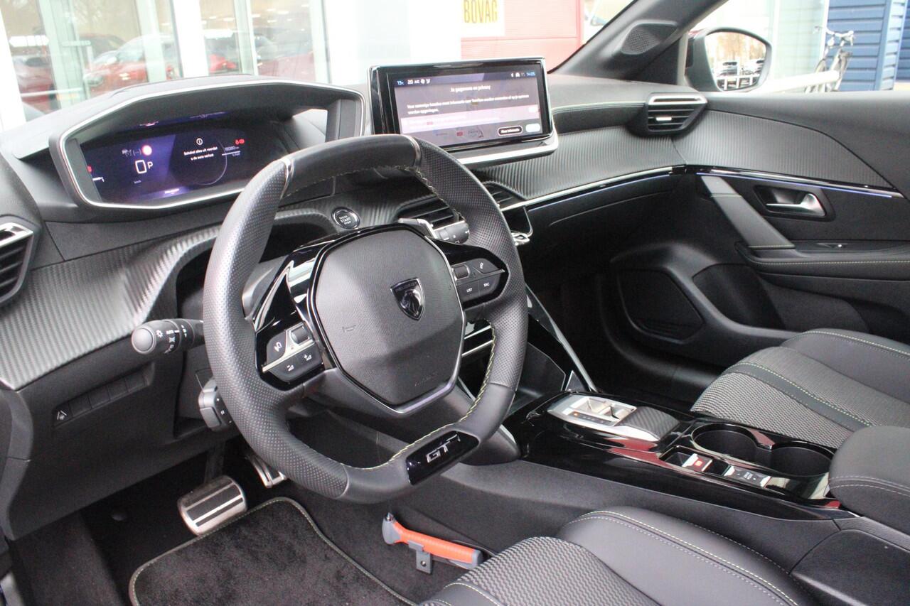 Peugeot 208 1.2 Hybrid 145PK e-DCS6 GT | NAVIGATIE | DRAADLOZE APPLE CARPLAY/ANDROID AUTO | CAMERA VOOR + ACHTER | FULL LED KOPLAMPEN | LICHTMETALEN VELGEN 17" | DODEHOEK DETECTIE | DRAADLOZE TELEFOONLADER | KEYLESS ENTRY/START | DAB+ RADIO | ADAPTIVE CRUISE CONTROL 