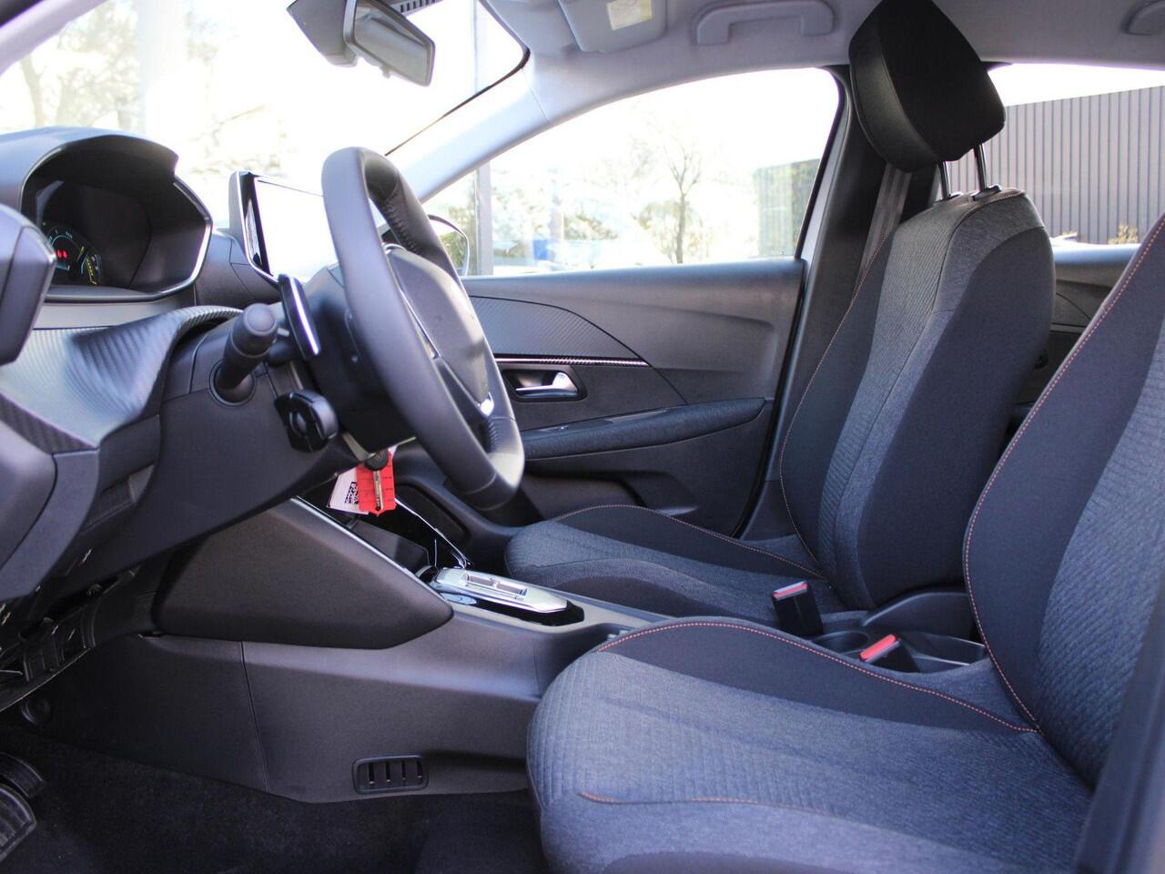 Peugeot 208 1.2 Hybrid 110 e-DCS6 Style VOORRAAD KORTING