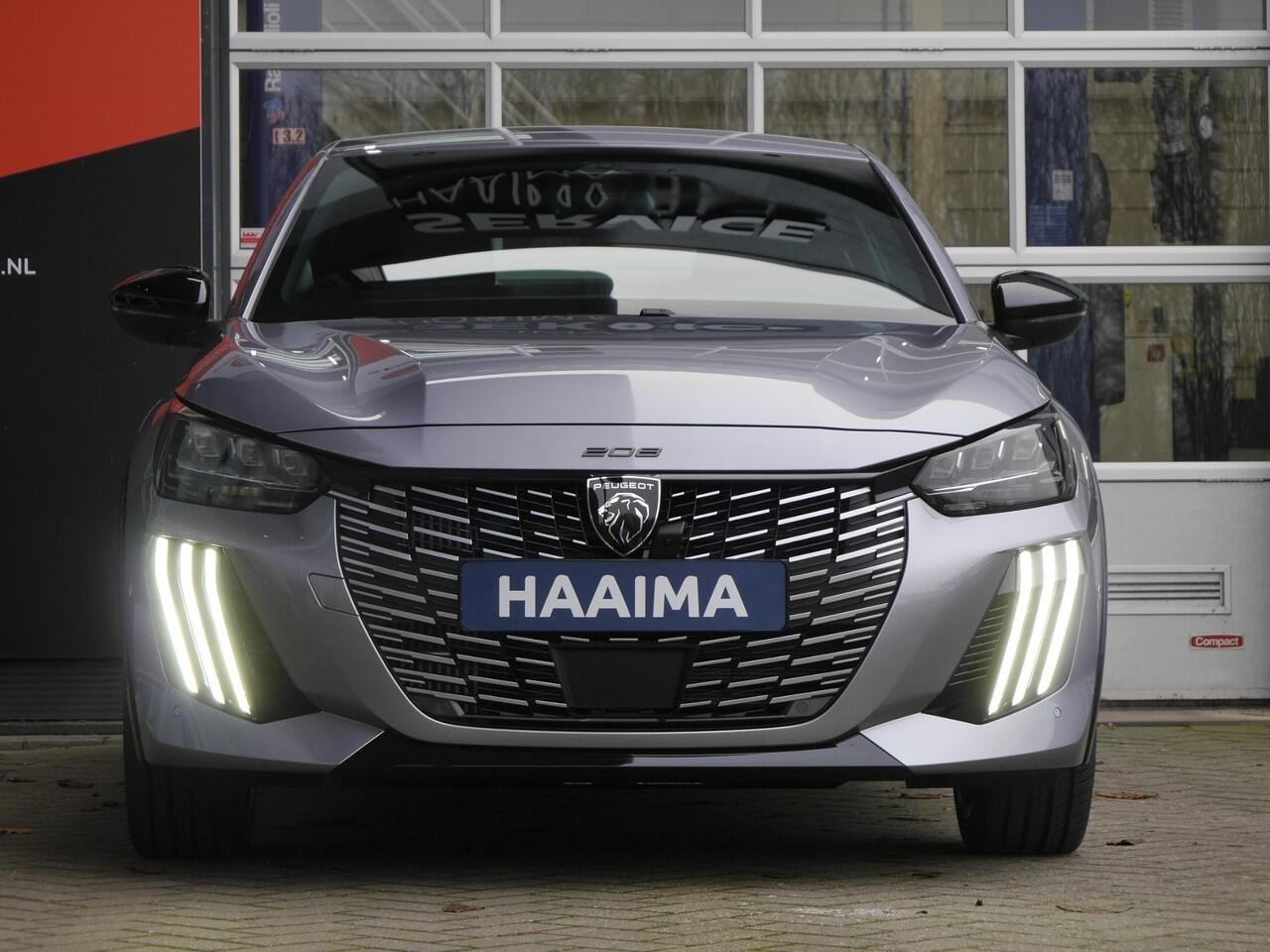 Peugeot 208 1.2 Hybrid 110 e-DCS6 GT | Adaptieve cruise control | Draadloze telefoonoplader | Camera voor en achter | Navigatie | Full led | 17 inch lichtmetalen velgen | Keyless entry en start | Dodehoekdetectie