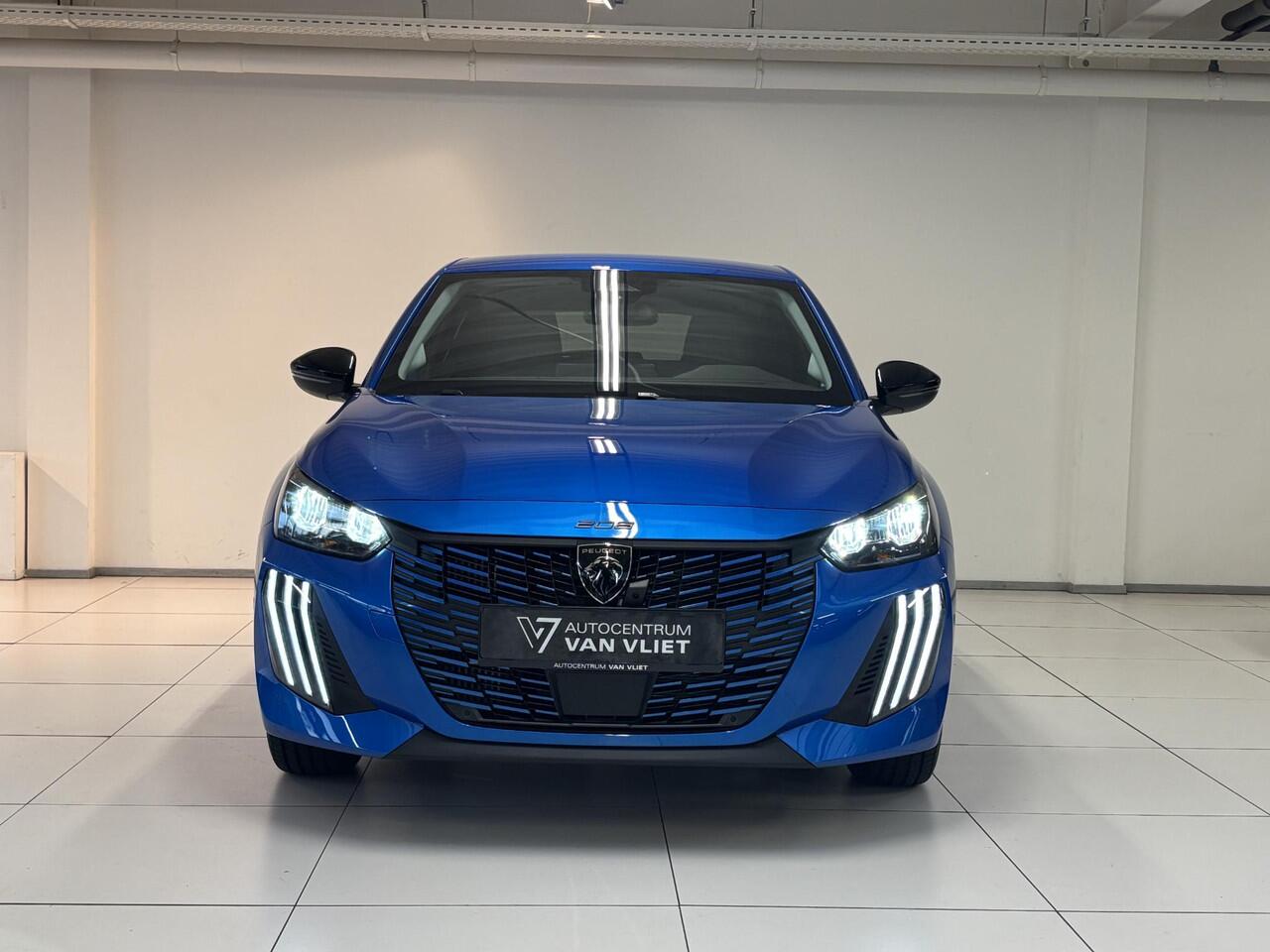 Peugeot 208 1.2 Hybrid 110 e-DCS6 Allure VOORRAAD DEAL | Automaat | Navigatie | 360 camera | Draadloze telefoonlader |