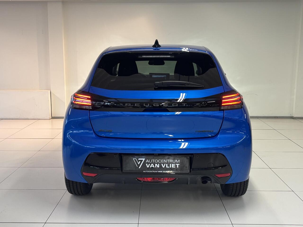 Peugeot 208 1.2 Hybrid 110 e-DCS6 Allure VOORRAAD DEAL | Automaat | Navigatie | 360 camera | Draadloze telefoonlader |