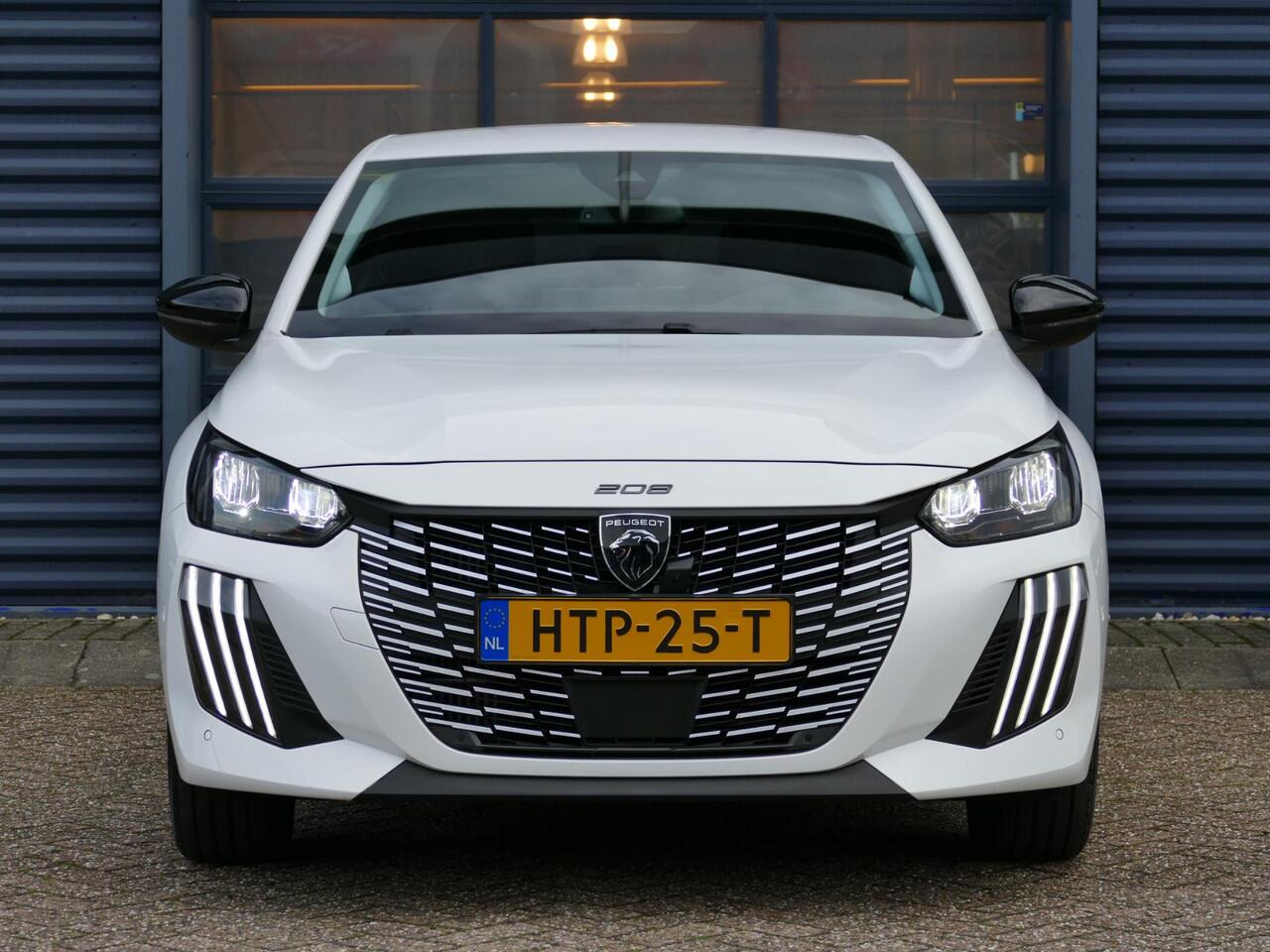 Peugeot 208 1.2 Hybrid 110 e-DCS6 Allure | 360° Camera | Navigatie | Climate Control | Full LED | 16'' LM Velgen | Apple Carplay/Android Auto