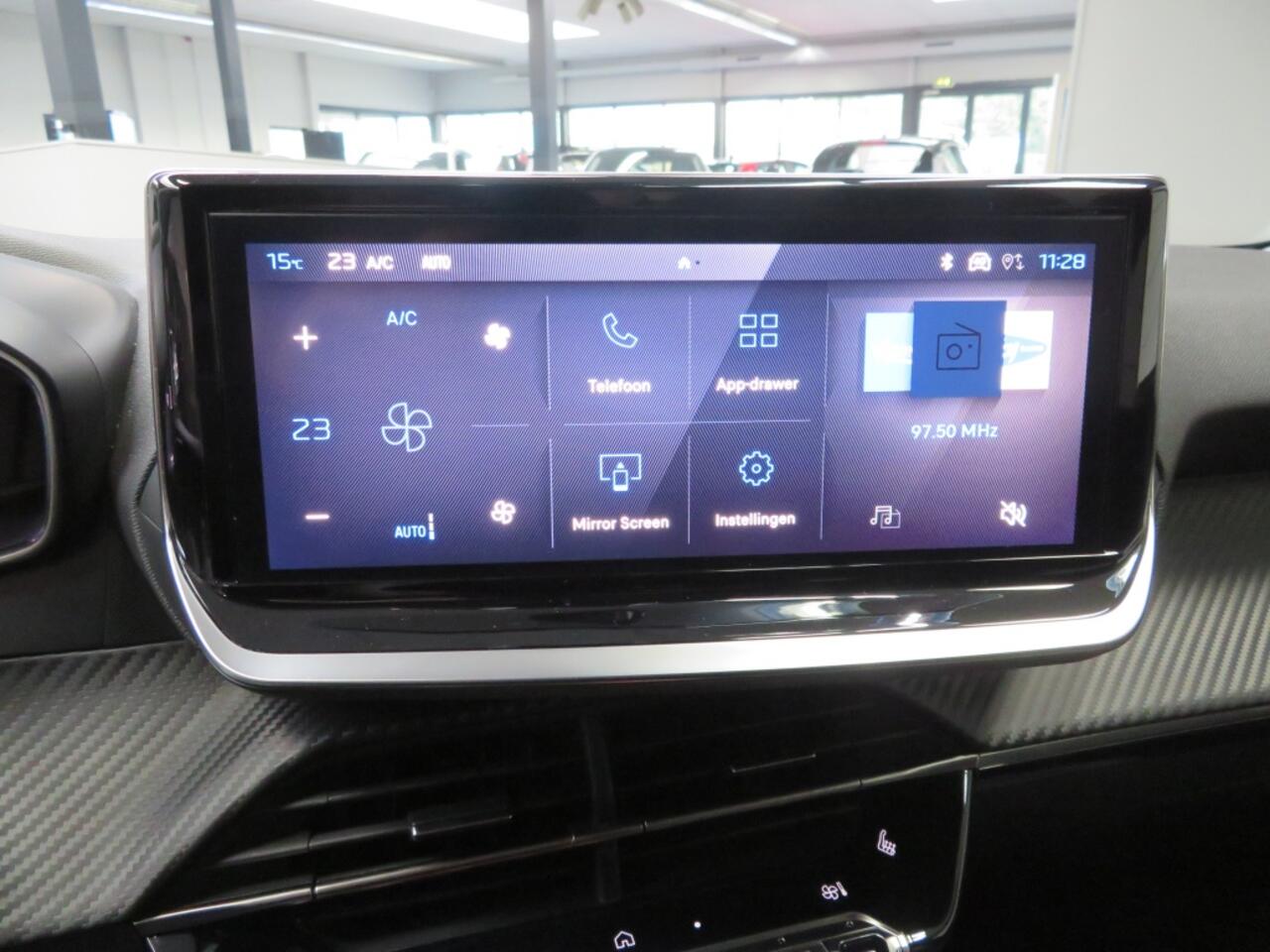 Peugeot 208 1.2 Hyb 110 Allure