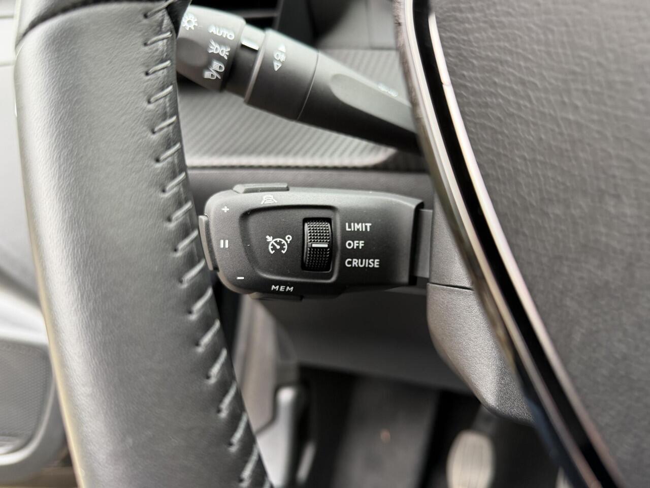 Peugeot 208 1.2 PureTech 100 Allure | 100PK | Blind Spot | 360 | Adaptive |