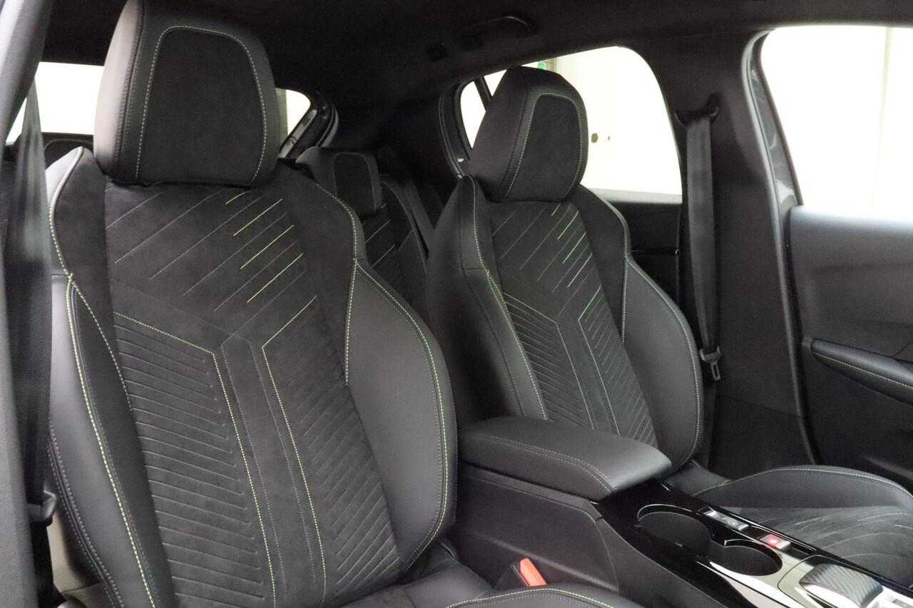 Peugeot 208 1.2 Hybrid 145pk e-DCS6 GT | Alcantara | Adaptieve Cruise Control | Navigatie | Climate Control