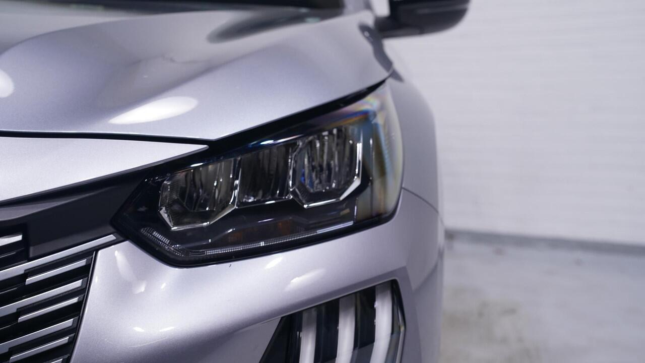 Peugeot 208 Hybrid 100 e-DCS6 Allure Apple Carplay/Android auto Clima PDC v+a