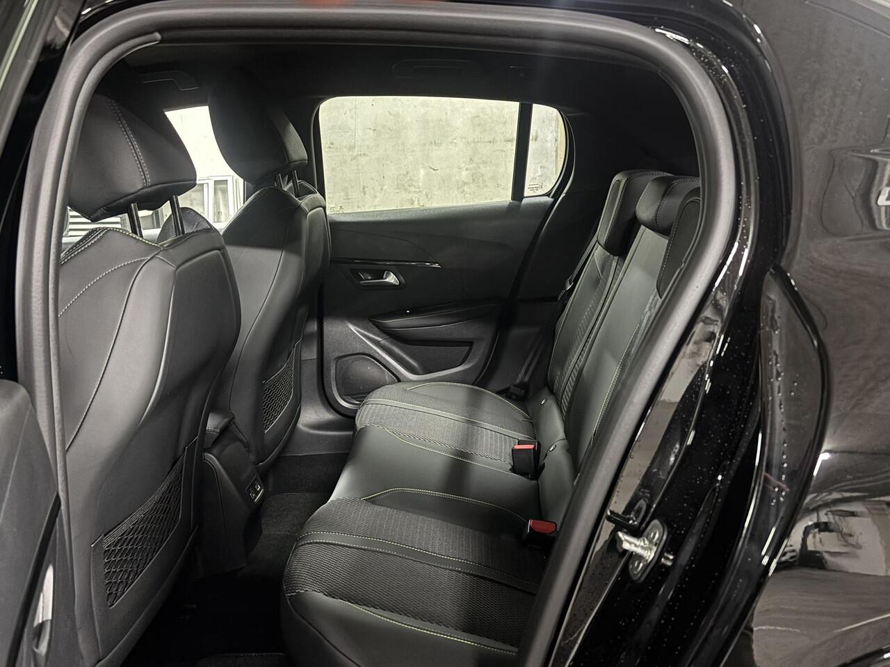 Peugeot 208 GT 1.2 Hybrid 110pk e-DCS6 | NAVI | ADAPTIVE CRUISE | 360° CAMERA | KEYLESS ENTRY | DODEHOEKBEW. | APPLE CARPLAY / ANDROID AUTO