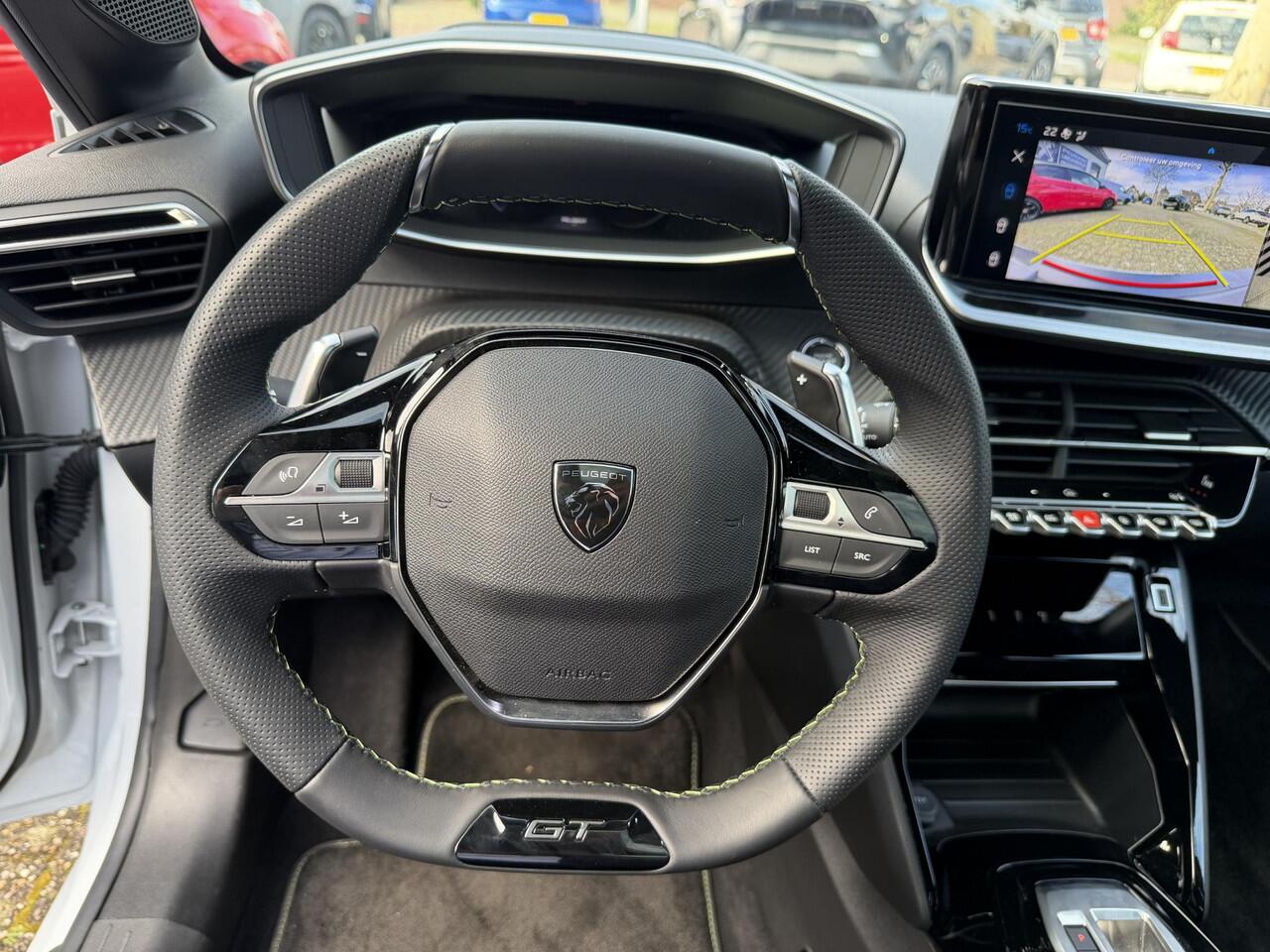 Peugeot 208 1.2 Hybrid 145 PK Automaat GT | Meest Complete Uitvoering! | Panoramadak | Alcantara Stoelen met Verwarming en Massage | Navigatie | Cruise Control | 360 Graden Camera | Full LED Verlichting | 17" Lichtmetalen Velgen | Parkeersensoren V+A |