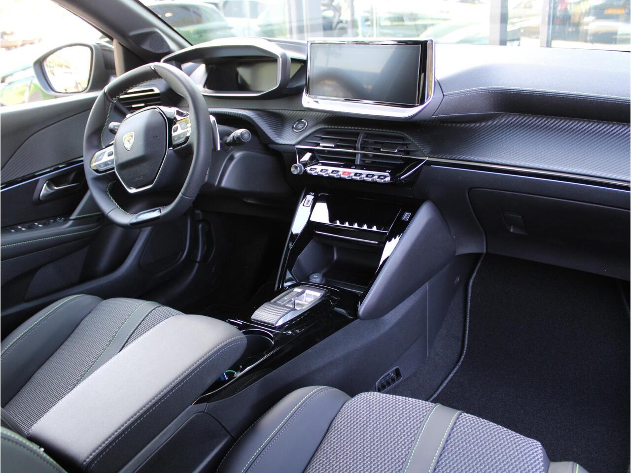 Peugeot 208 1.2 Hybrid 145 e-DCS6 GT VOORRAAD KORTING