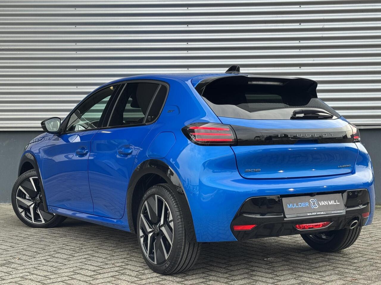 Peugeot 208 GT 1.2 Hybrid 110 e-DCS6 | NAVI | ADAPTIVE CRUISE CONTROL | 17 INCH LM-VELGEN | CAMERA |