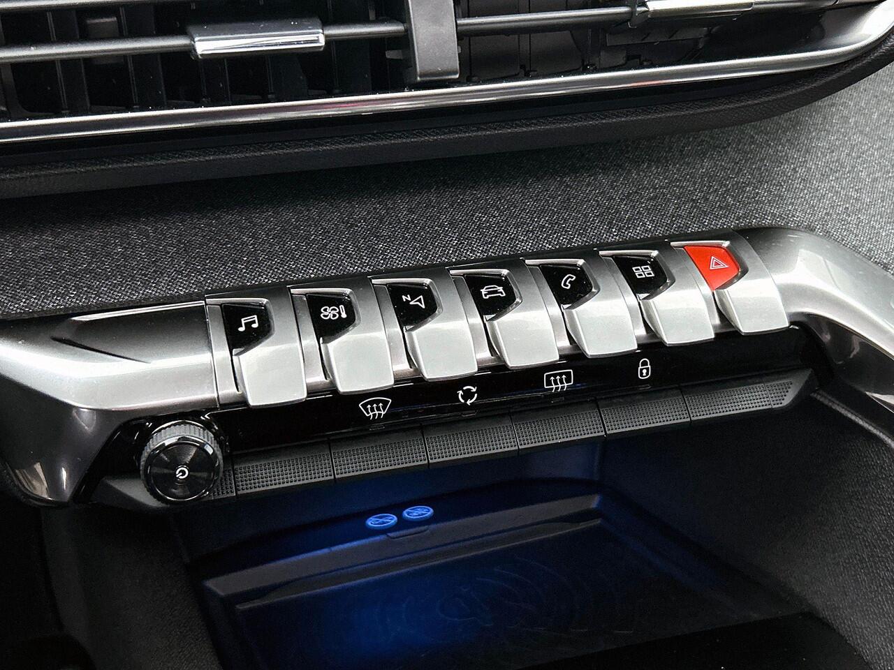 Peugeot 3008 1.6 e-THP Blue Lease Premium PANO | CAMERA | LEER