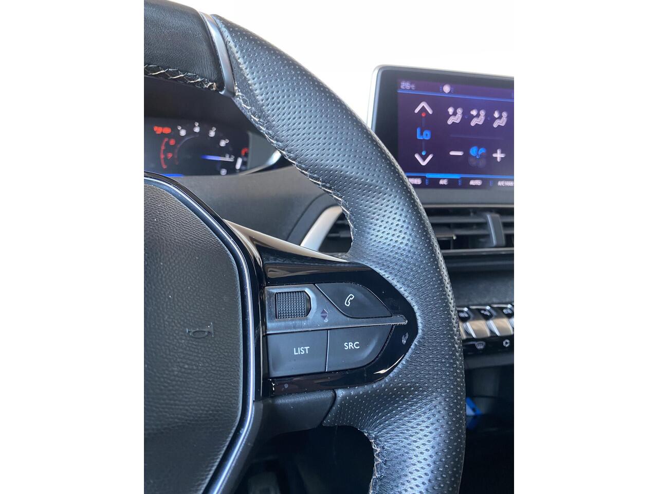 Peugeot 3008 1.2 GT Line |Dealer Onderhouden!|Gt-Line!|CarPlay!|